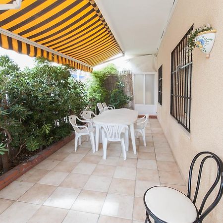 Triton Villa Gandia Bagian luar foto